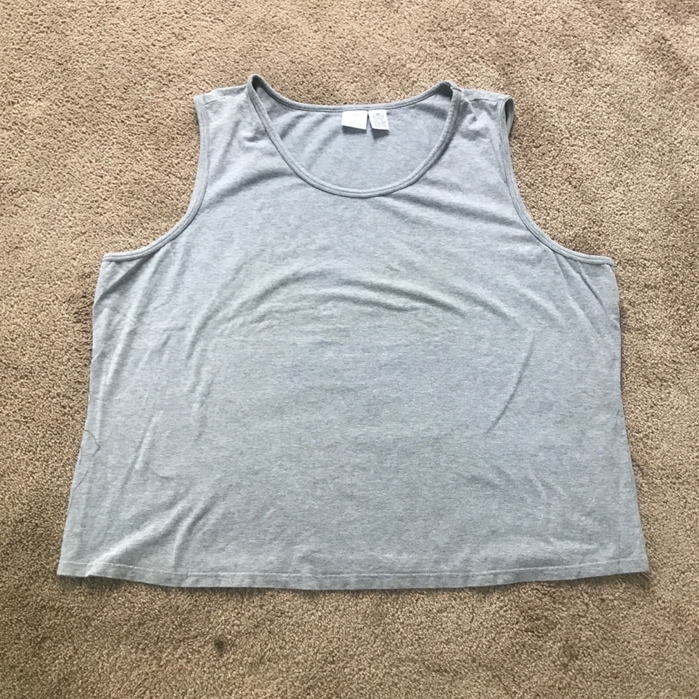 Women’s plus size 3x’s gray tank top